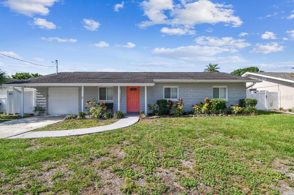 8706 DRIFTWOOD DRIVE TAMPA, FL 33615