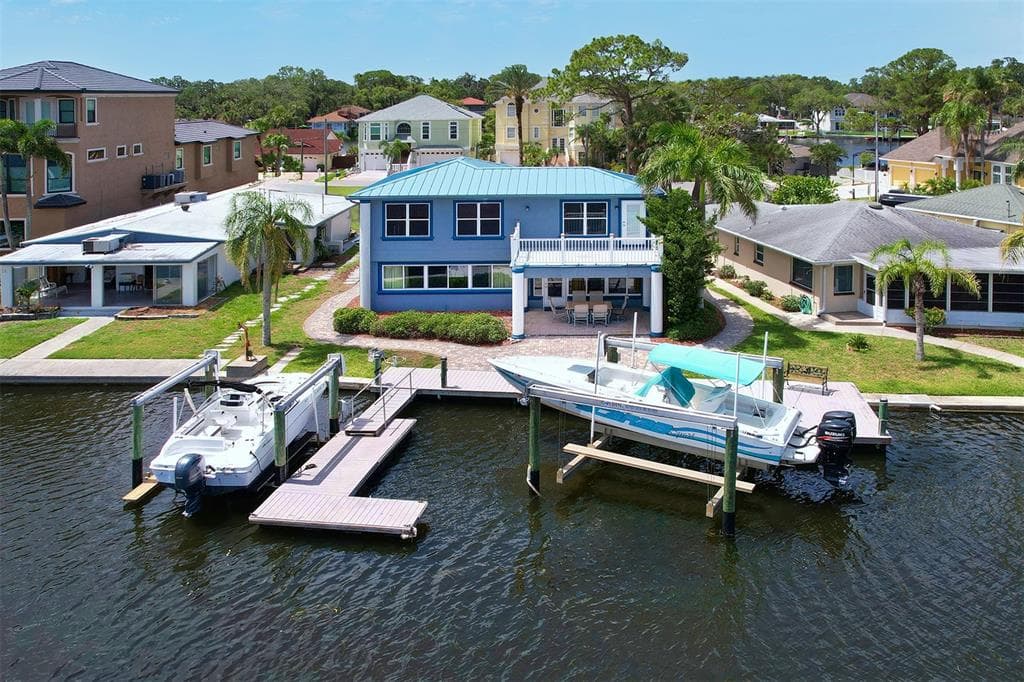 5449 MANATEE POINT DRIVE NEW PORT RICHEY, FL 34652