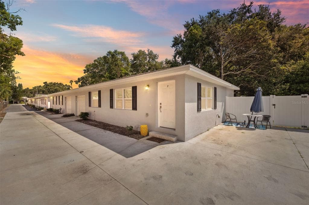 719 BELTREES STREET UNIT C DUNEDIN, FL 34698