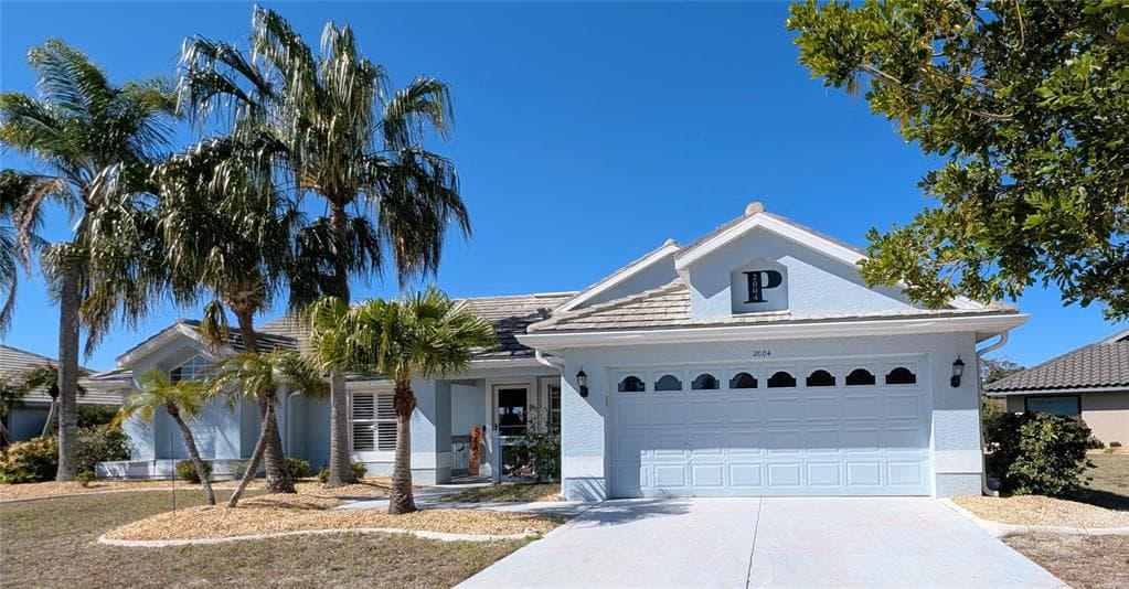 2004 BERRY ROBERTS DRIVE SUN CITY CENTER, FL 33573