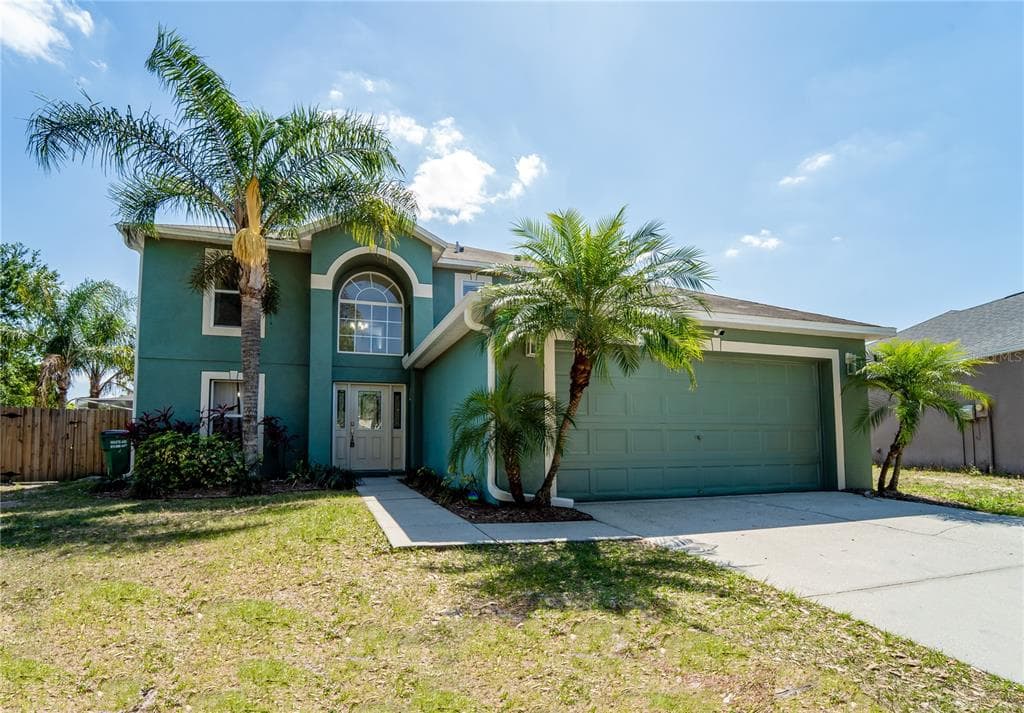 31704 SHIN COURT WESLEY CHAPEL, FL 33545
