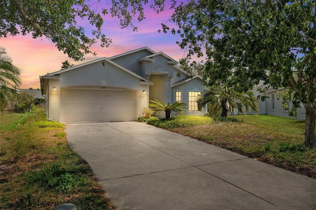 6320 OPEN PASTURE COURT WESLEY CHAPEL, FL 33545