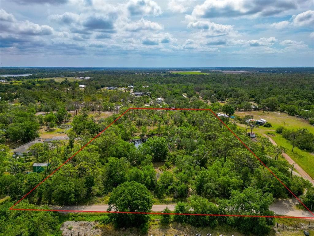 3705 222ND STREET E BRADENTON, FL 34211