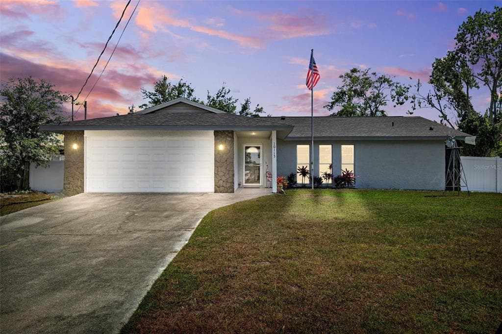 10115 KENLAKE DRIVE