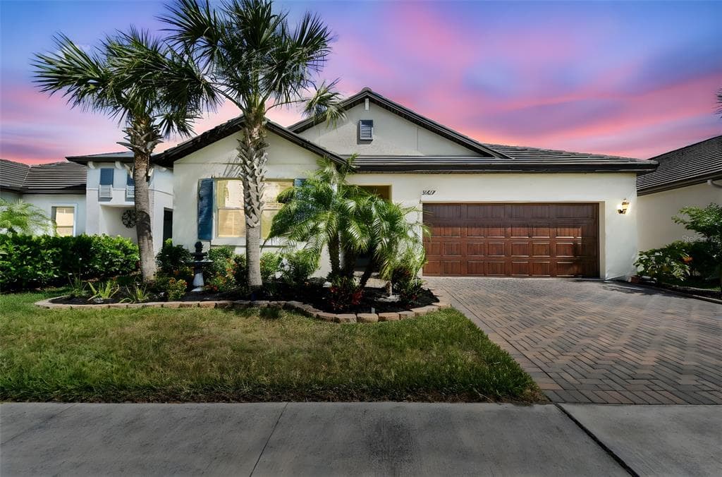 31637 CANNON RUSH DRIVE SAN ANTONIO, FL 33576