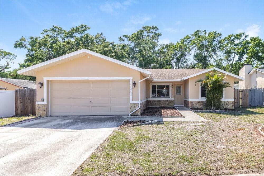 12204 102ND STREET LARGO, FL 33773