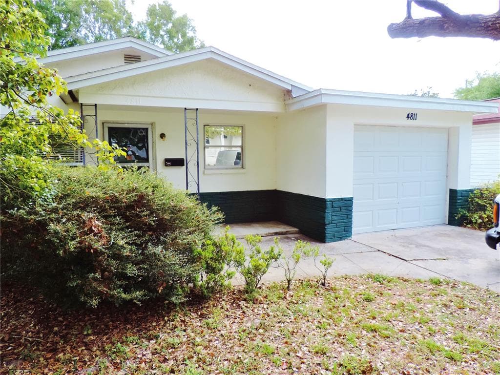 4811 12TH STREET N ST PETERSBURG, FL 33703