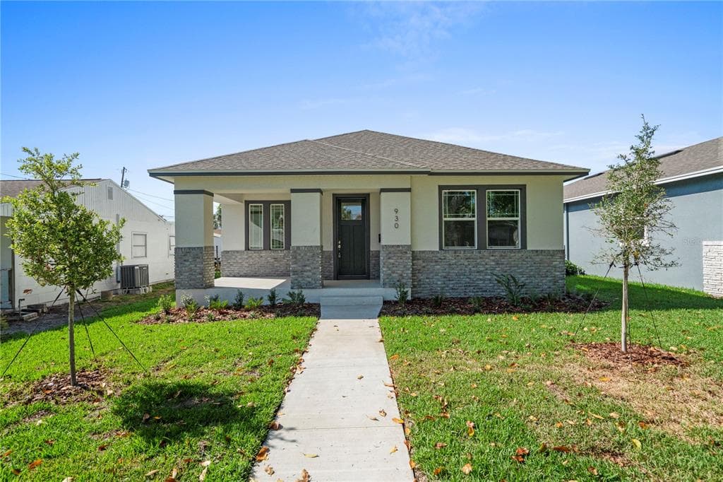 930 57TH AVENUE N ST PETERSBURG, FL 33703