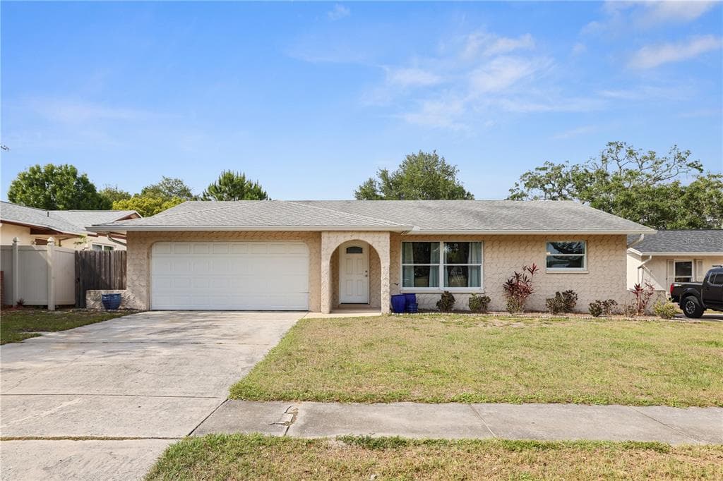 2964 CATHERINE DRIVE CLEARWATER, FL 33759