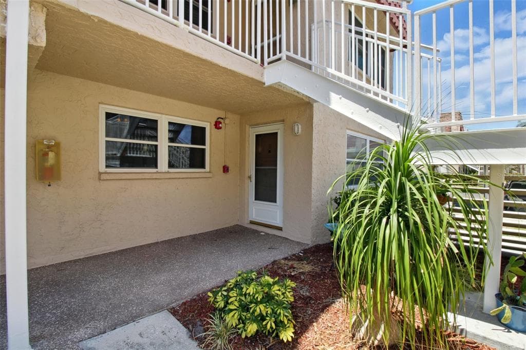 10035 63RD AVENUE N UNIT 12 ST PETERSBURG, FL 33708