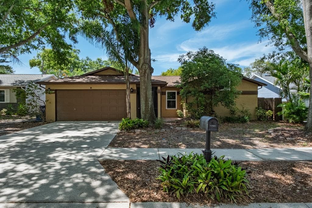 740 CRYSTAL DRIVE PALM HARBOR, FL 34683