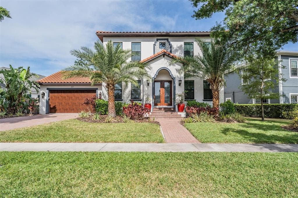 207 CHIPPEWA AVENUE TAMPA, FL 33606