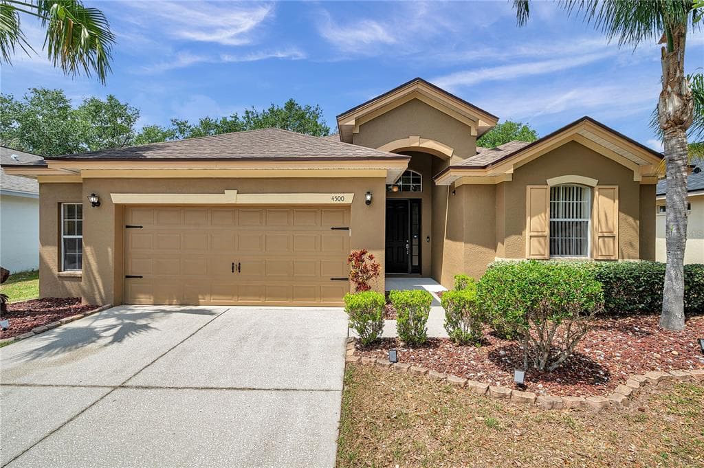 4500 FIELDVIEW CIRCLE WESLEY CHAPEL, FL 33545