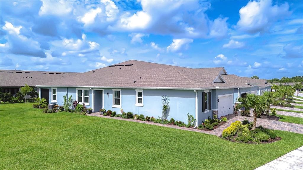 3765 MAXWELL PARK DRIVE SUN CITY CENTER, FL 33573