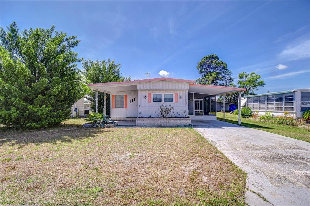 35128 DALE AVENUE ZEPHYRHILLS, FL 33541