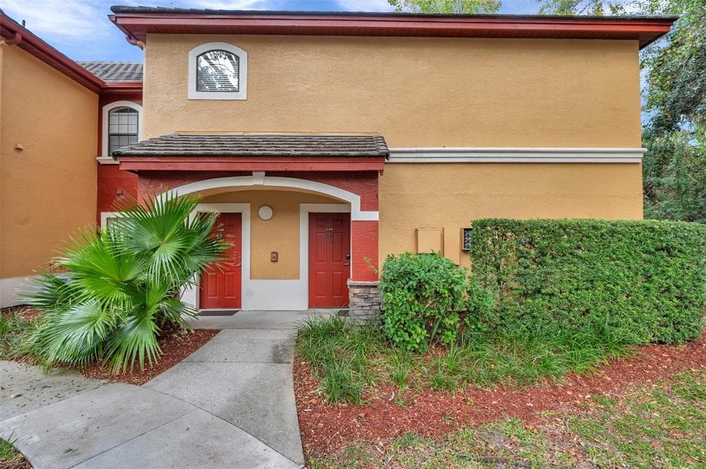 2279 PORTOFINO PLACE UNIT -2025 PALM HARBOR, FL 34683