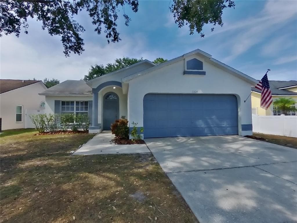 1304 SUGAR MAPLE LANE BRANDON, FL 33511