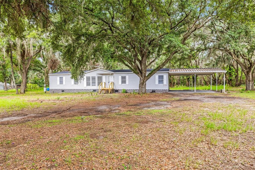 2811 PRITCHER MANOR COURT LITHIA, FL 33547