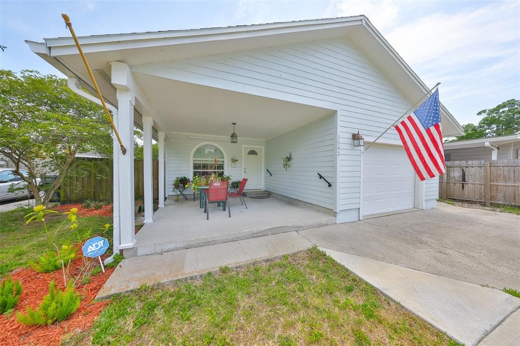 3042 57TH AVENUE N ST PETERSBURG, FL 33714