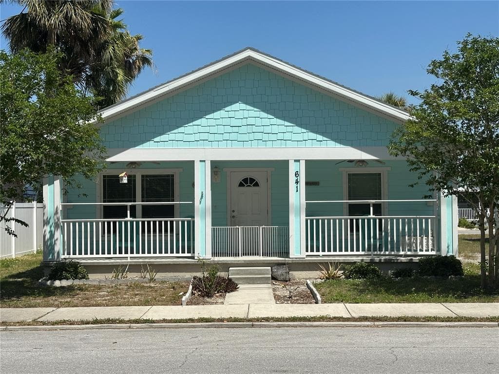 641 N GARDEN AVENUE CLEARWATER, FL 33755