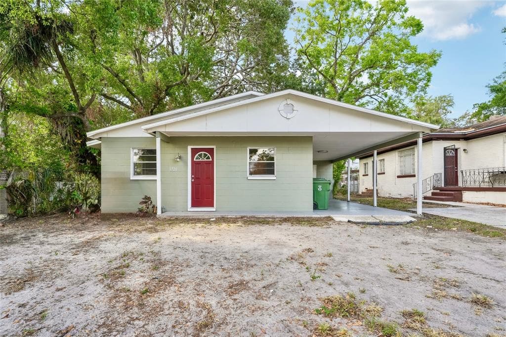 1720 W ARCH STREET TAMPA, FL 33607