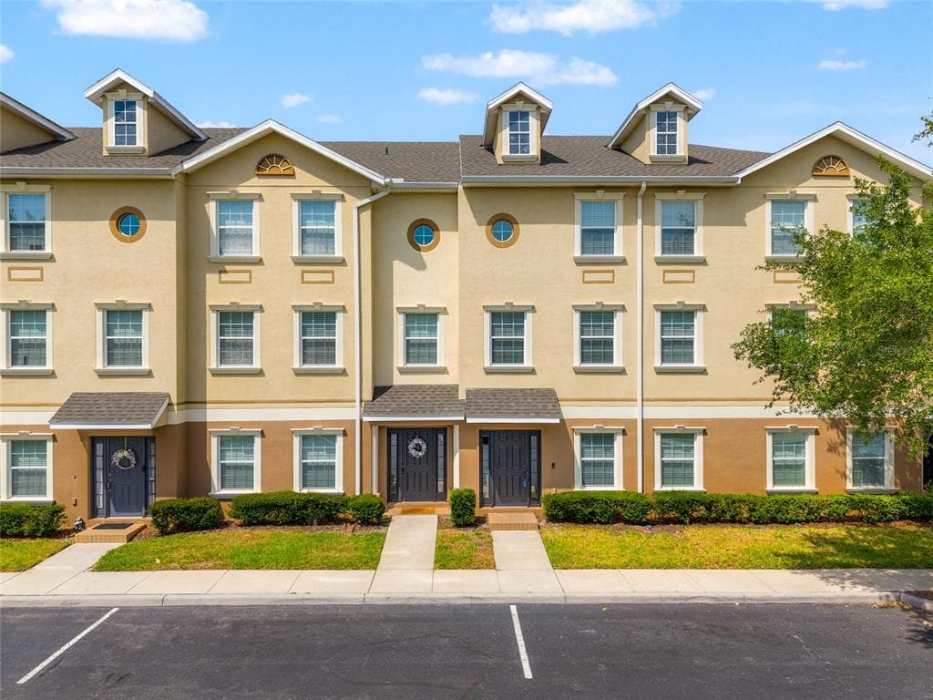10144 ARBOR RUN DRIVE UNIT 139 TAMPA, FL 33647