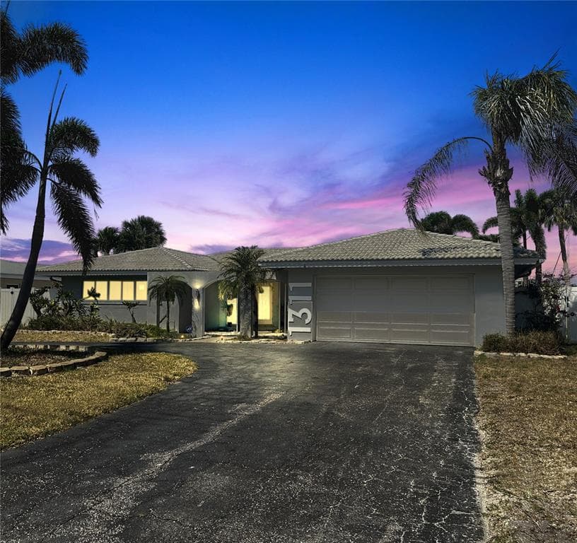 1311 SEA GULL DRIVE S ST PETERSBURG, FL 33707