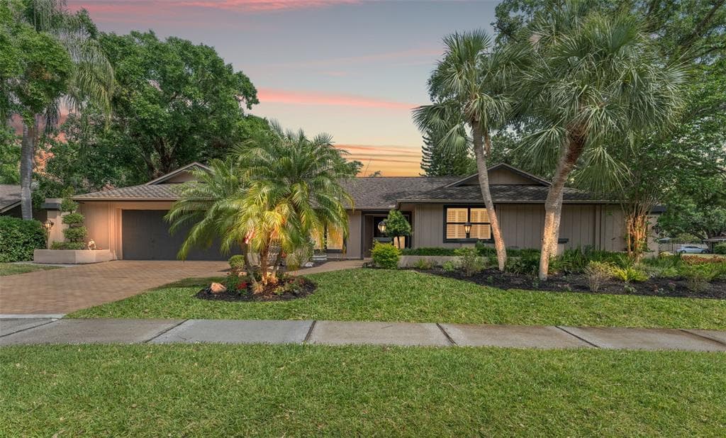 3320 PATTIE PLACE PALM HARBOR, FL 34685