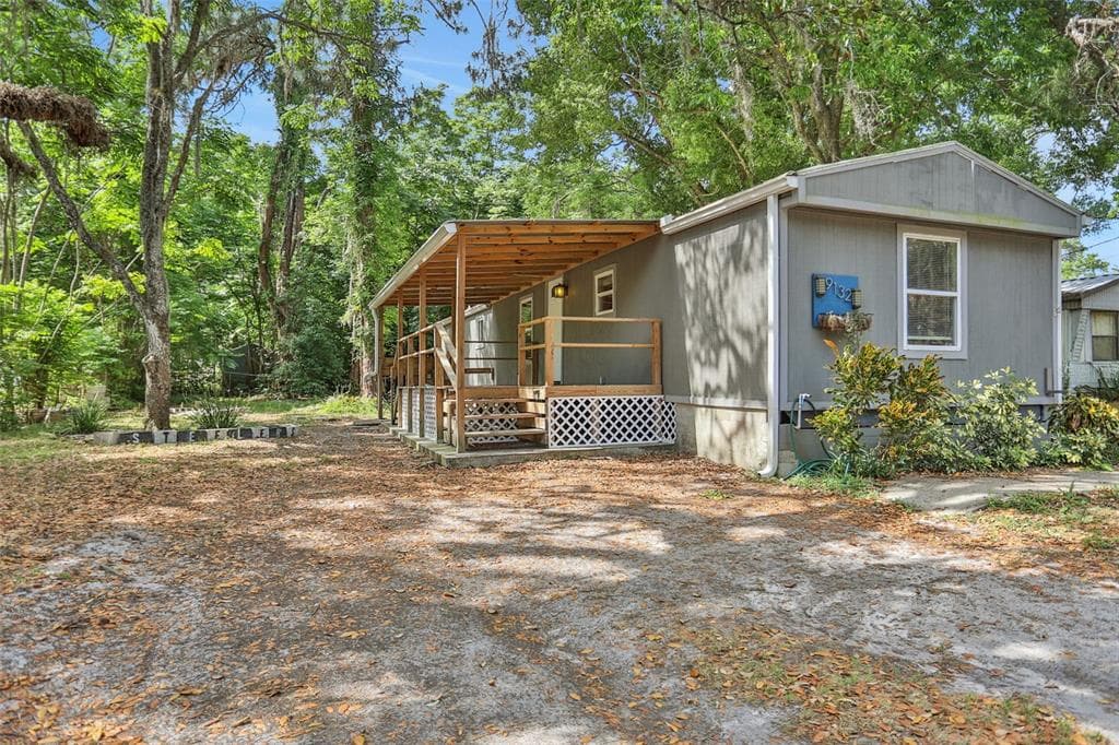 9132 MANGO STREET NEW PORT RICHEY, FL 34654