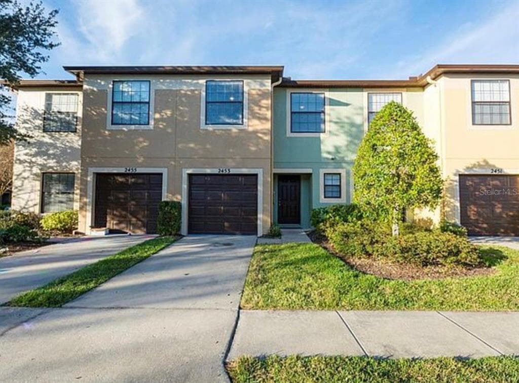 2453 EDGEWATER FALLS DRIVE BRANDON, FL 33511