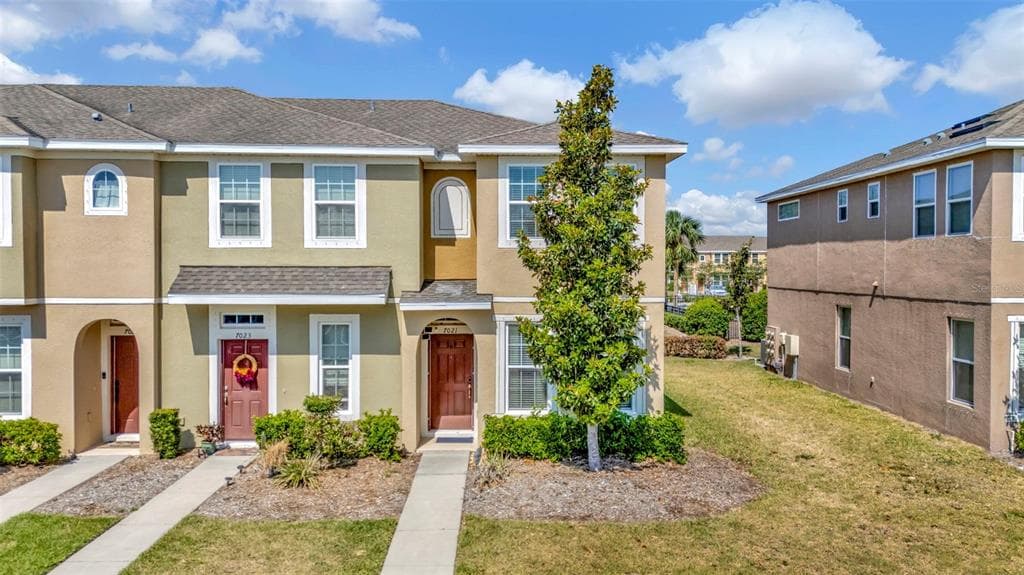 7021 WHITE TREETOP PLACE RIVERVIEW, FL 33578