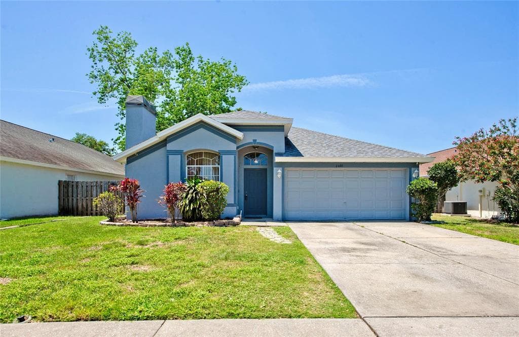 2486 HICKMAN CIR CLEARWATER, FL 33761