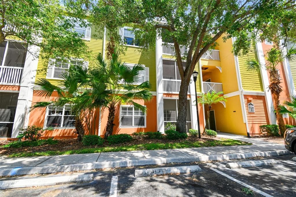 4207 S DALE MABRY HIGHWAY UNIT 12206 TAMPA, FL 33611