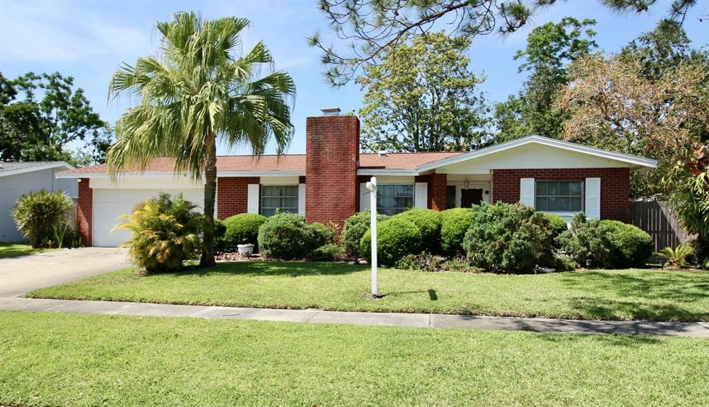 1308 MORELAND DRIVE CLEARWATER, FL 33764
