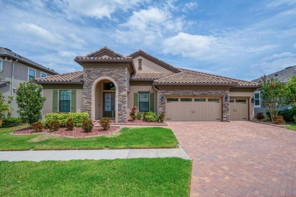803 FLORESTA STREET BRANDON, FL 33511