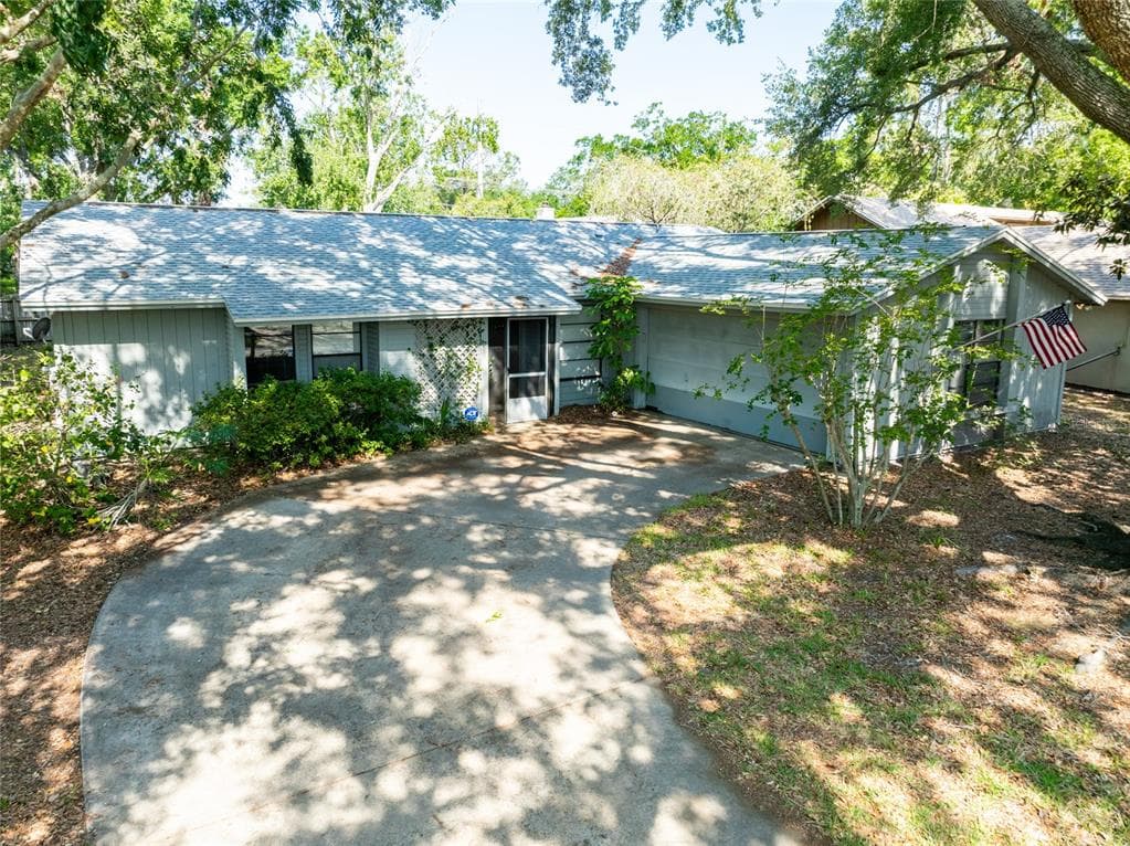 4442 SUMMER OAK DRIVE