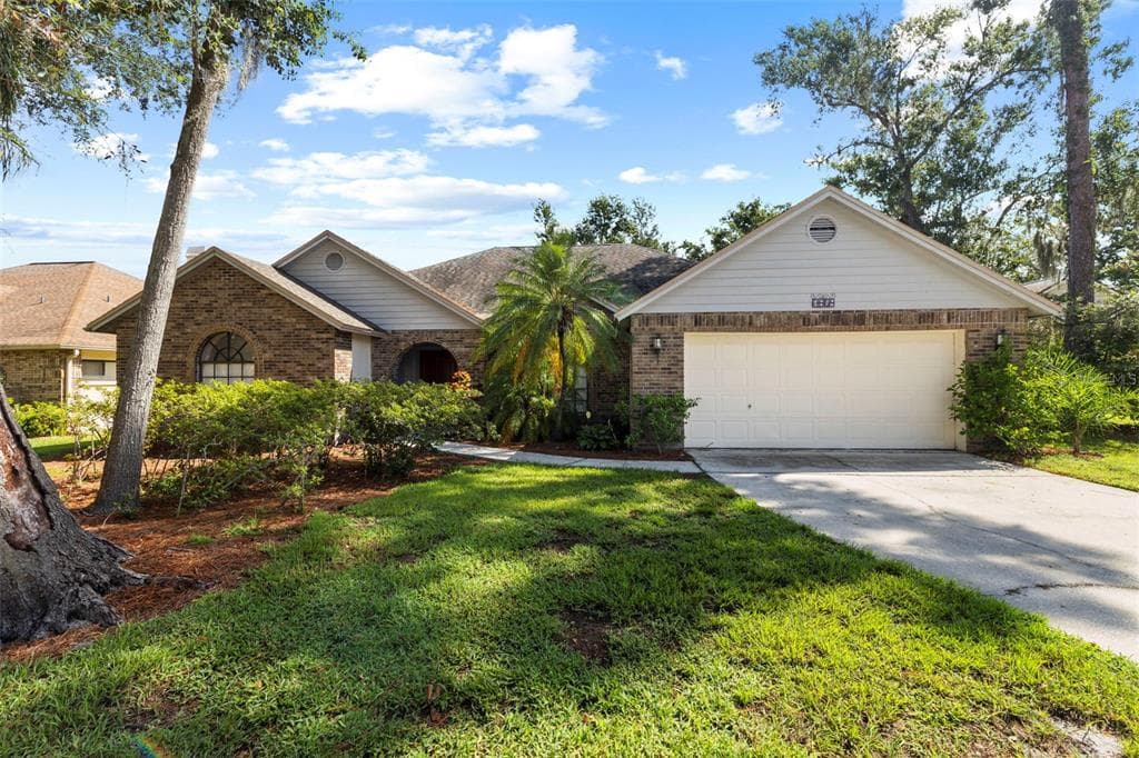 3808 HOLLOW WOOD DRIVE VALRICO, FL 33594
