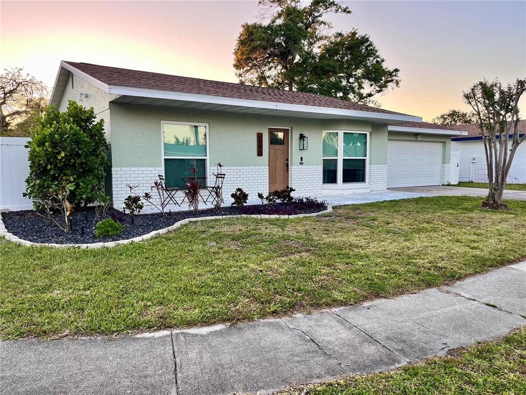 2090 59TH STREET N CLEARWATER, FL 33760