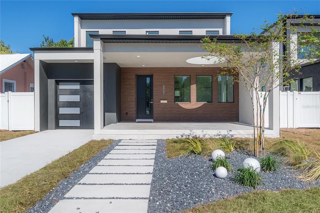 2721 17TH AVENUE N ST PETERSBURG, FL 33713