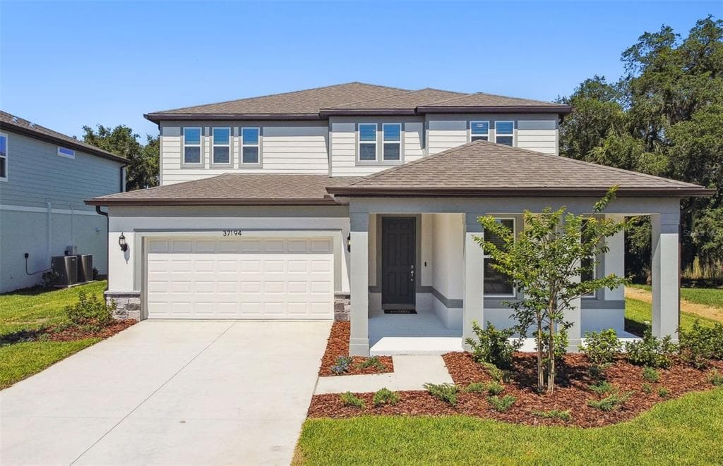 37194 CLINCH CIRCLE ZEPHYRHILLS, FL 33540
