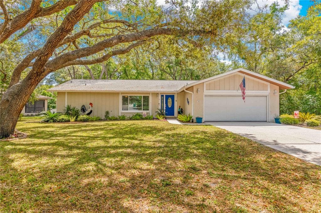 5 SHUMARD COURT N HOMOSASSA, FL 34446
