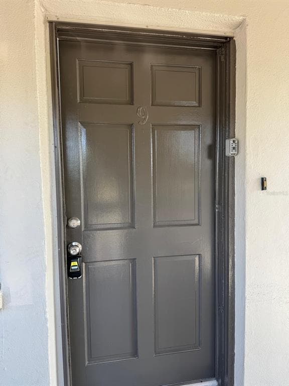 6026 22ND AVENUE N UNIT 9 ST PETERSBURG, FL 33710