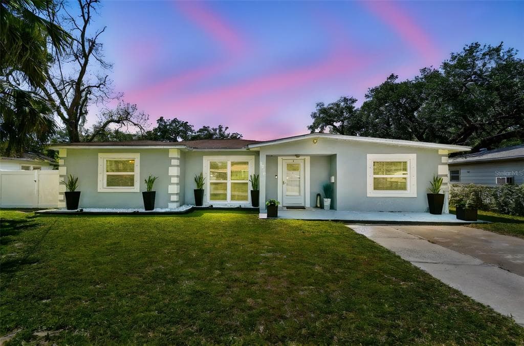 6914 N OLA AVENUE TAMPA, FL 33604