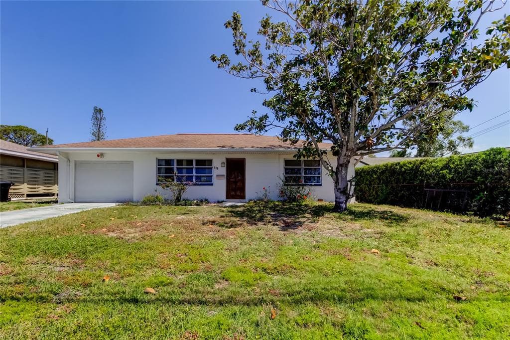 179 85TH AVENUE N ST PETERSBURG, FL 33702