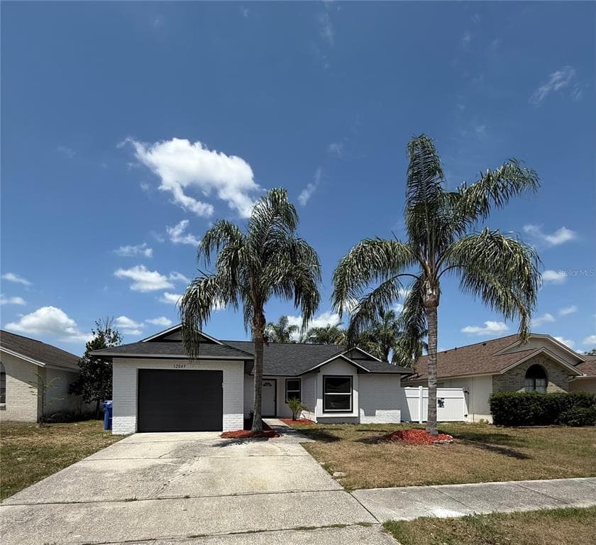 12849 COVERDALE DRIVE TAMPA, FL 33624