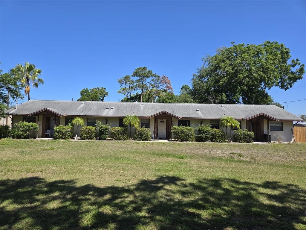 125 69TH STREET N CLEARWATER, FL 33764