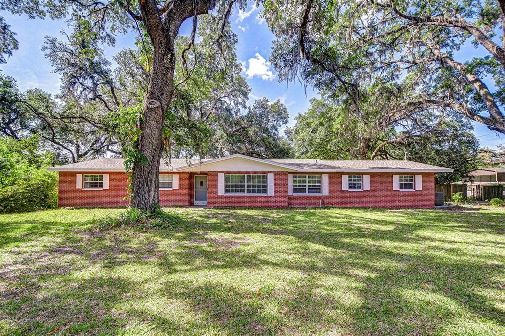 37348 TUCKER ROAD ZEPHYRHILLS, FL 33541