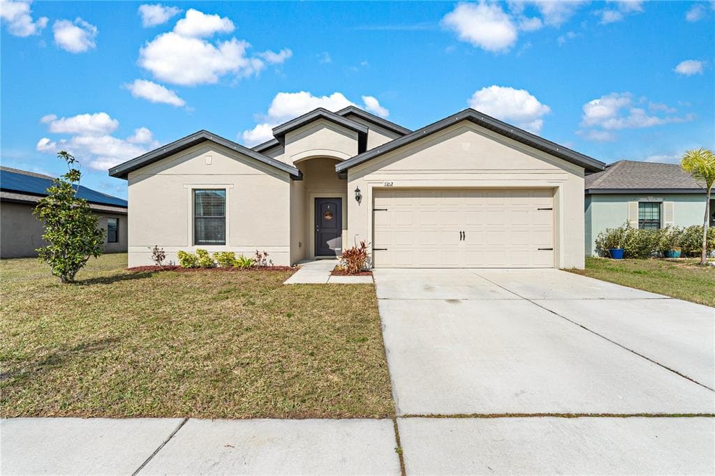 1102 WYNNMERE WALK AVENUE RUSKIN, FL 33570