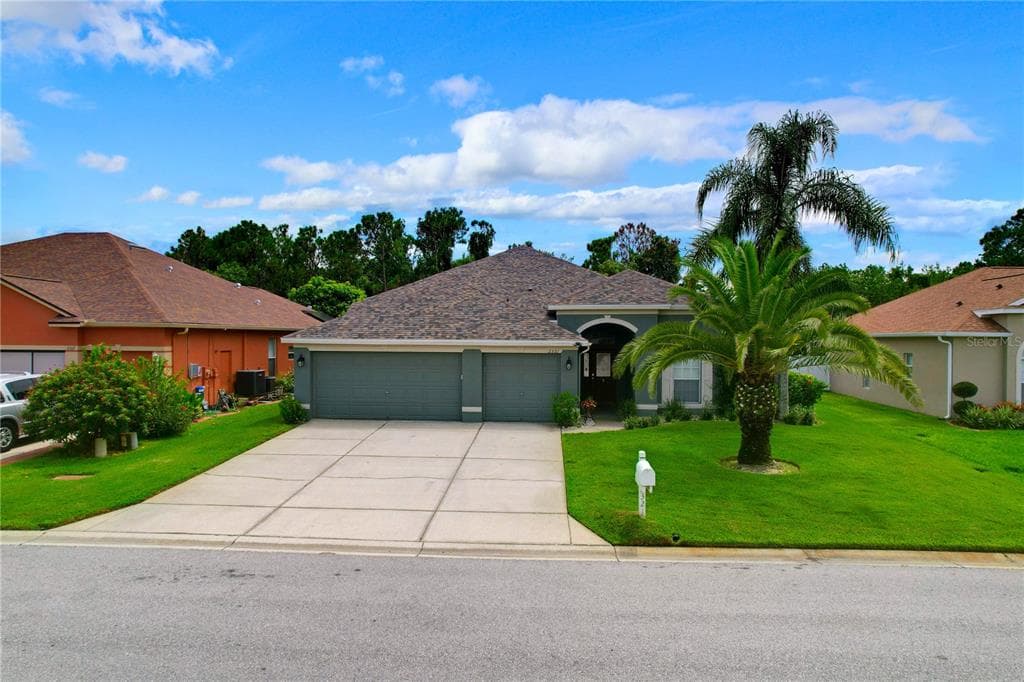 2321 WOOD POINTE DRIVE HOLIDAY, FL 34691