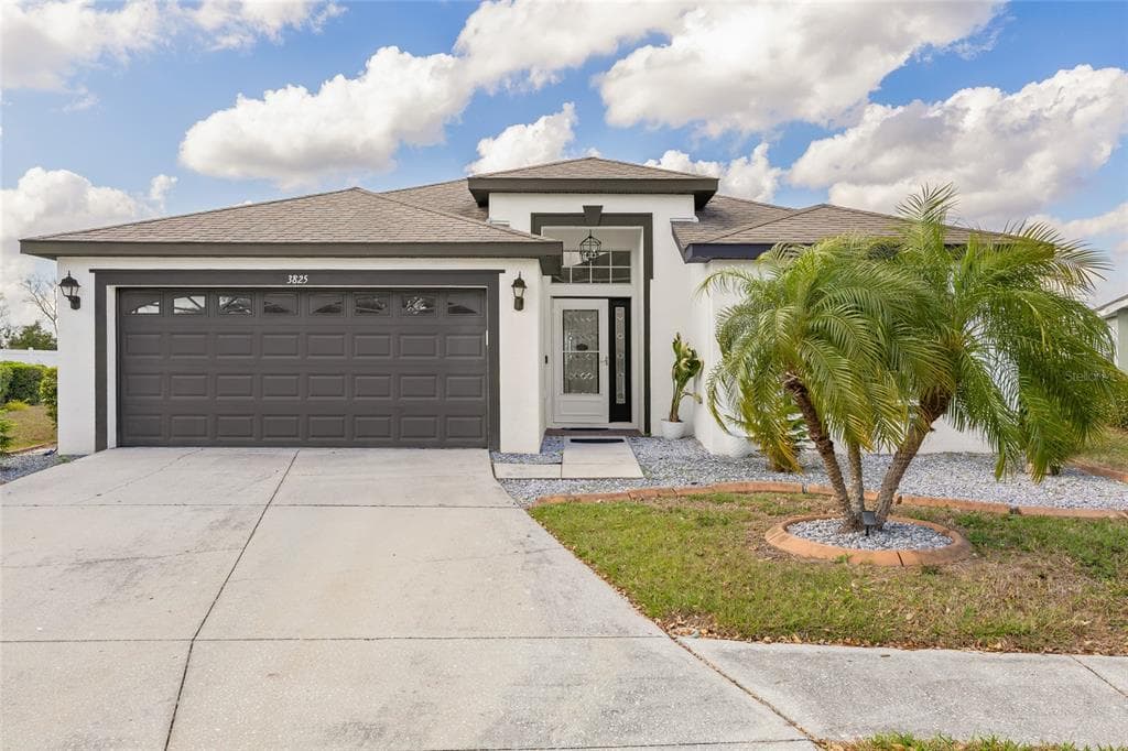 3825 BENERAID STREET LAND O LAKES, FL 34638